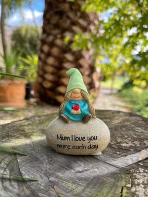 Mum I Love You More Each Day Sentimental Rock Ornaments Mother's Day G