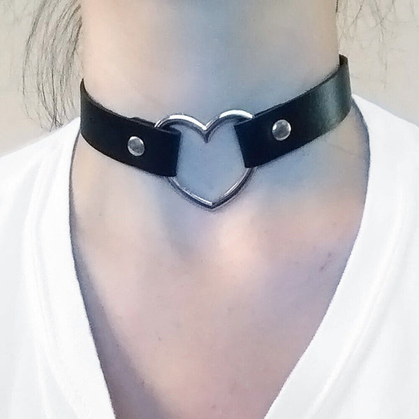 5x Punk Gothic Leather Love Heart Choker Collar Buckle Necklace Teens Stunning