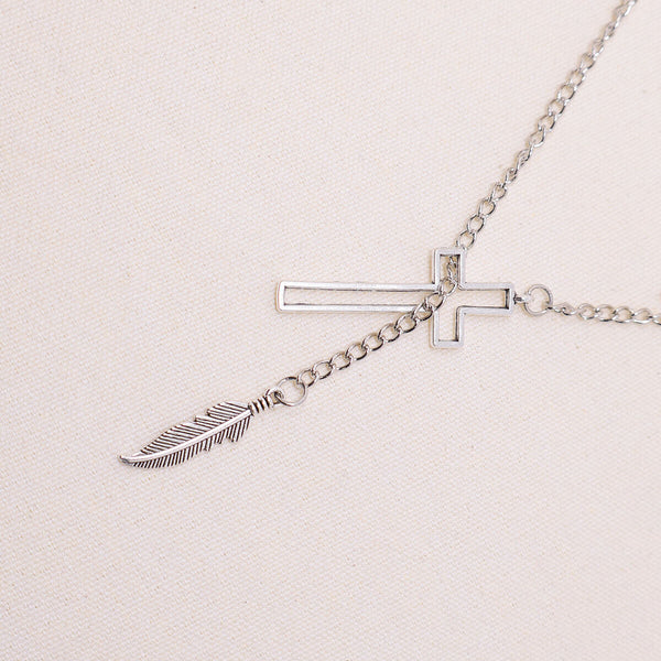 Exaggerated Retro Cross Necklace for Women Unique Statement Jewelry Gift Idea