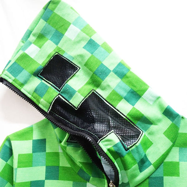 Minecraft Creeper hood face mask close-up – green pixel costume