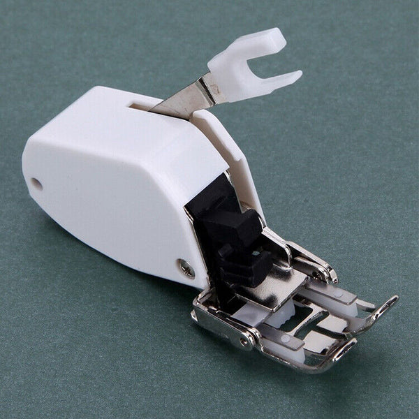 Multifunctional Sewing machine Synchronous cloth Feeding belt guide rod