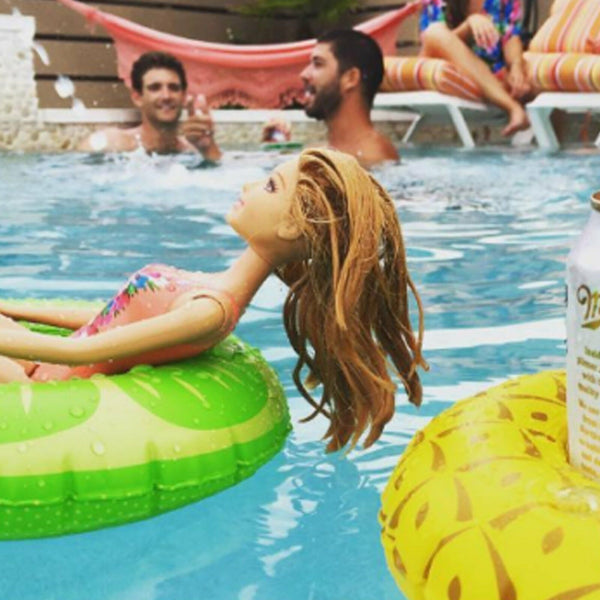 12X Inflatable Floating Drink Cup Can Beer Holder Bath Beach Party