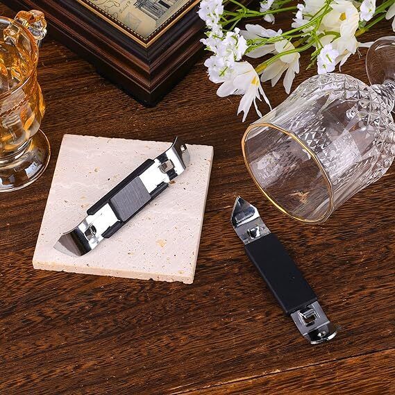 2X Magnetic Bottle Openers Multifunction Beer Jar Can Beer Bottle Opener Tapper