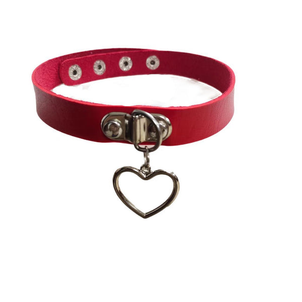 Red faux-leather choker with heart pendant for Dalmatian costume - Lets Party