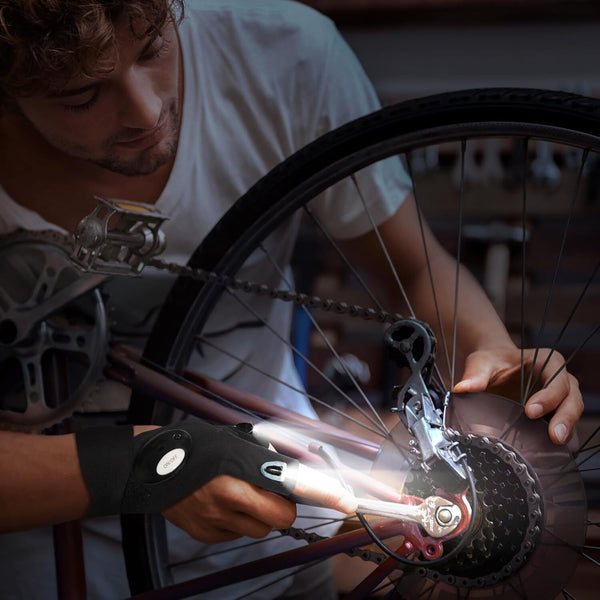 Outdoor Flashlight Waterproof Fishing Glove with LED Rescue Night Light