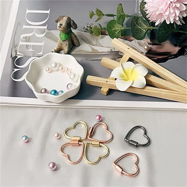 2 PCS Heart Shape Carabiner Clip Metal Open Buckles Clasp Spring Keyring Camping