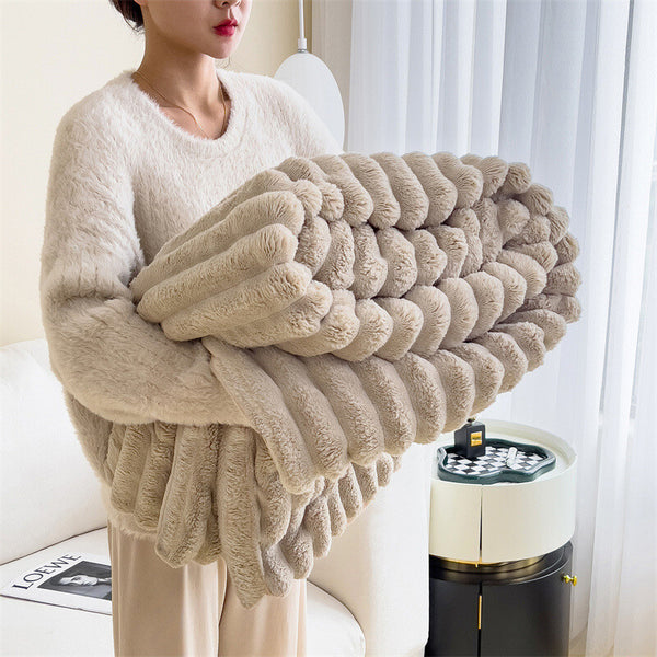 Plush Throw Blanket Soft Warm Sofa Bed Blanket for All Seasons