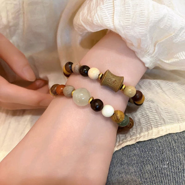 Elegant Wood Bracelet Crafted in New Chinese Style Sophisticated Accessory AU
