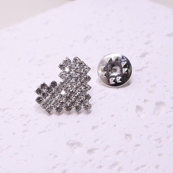 Heart Brooch Cardigan Button Sweater Coat Pin Fashion Corsage Jewelry Accessory