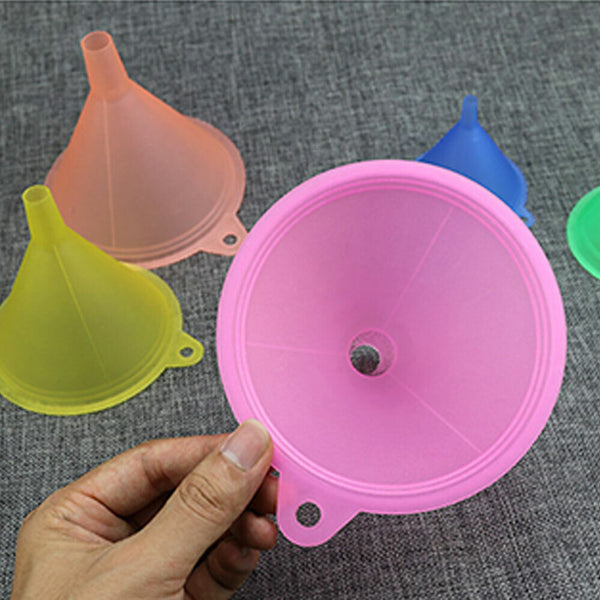 5Pcs Medium Liquid Plastic Funnel kitchen Funnel Set Variety Large Small