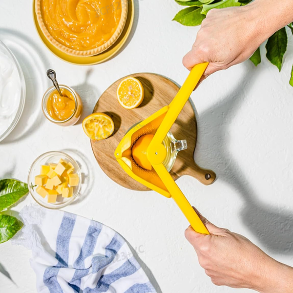 Press Hand Squeezer Fold Manual Squeeze Lemon Juicer Orange Citrus Juice Maker