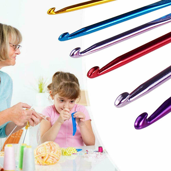 12 Size Multi Coloured Aluminium Crochet Hooks Yarn Knitting Needles 2-8mm Set A