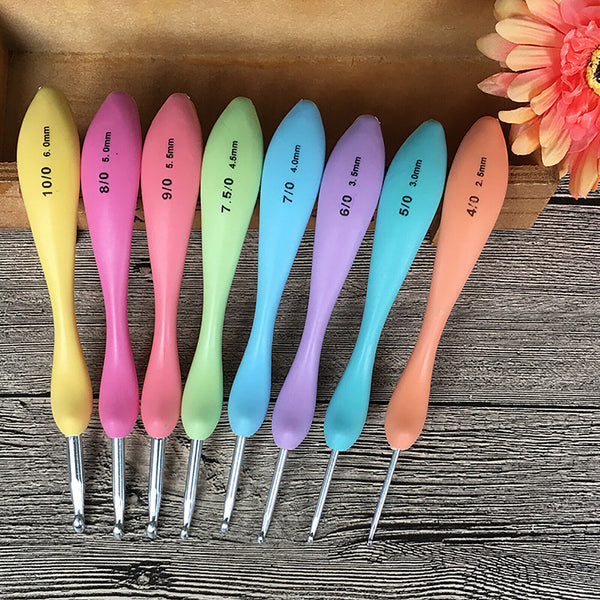 8Pcs Crochet Hooks Knitting Needles Ergonomic Crochet Hook Weave Yarn Tool DIY A