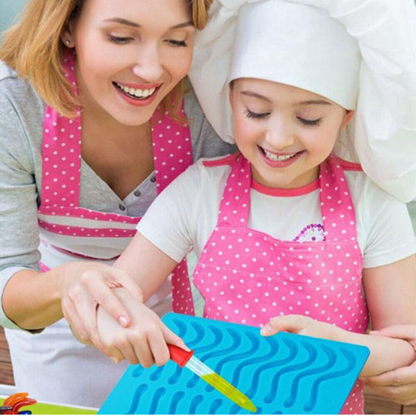 20 Cavity Gummie Snake Mold DIY Edible Gummy Candy Lolly Kids Silicone Mould DIY