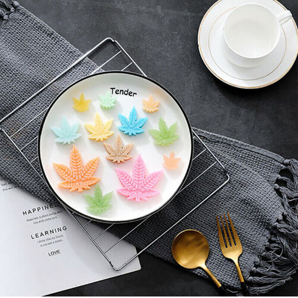 8 Maple Leaf Silicone Mold Baking Moulds For Mousse Cake Fondant Chocolate Candy