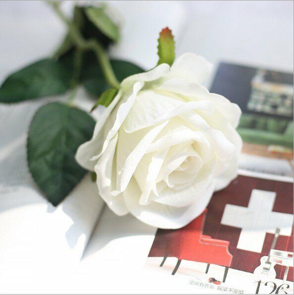 5pcs 51cm Long Stem Artificial Rose Flowers Velvet Bunch Wedding Home Bouquet AU
