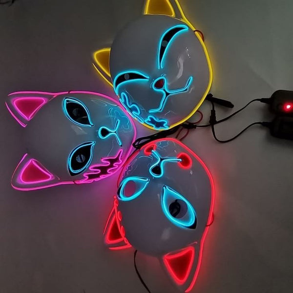 Glowing kitsune mask colour option