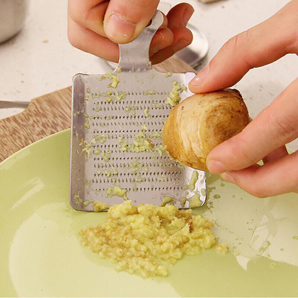 Practical Kitchen Ginger Wasabi Stainless Steel Garlic Grater Bento mill tool AU
