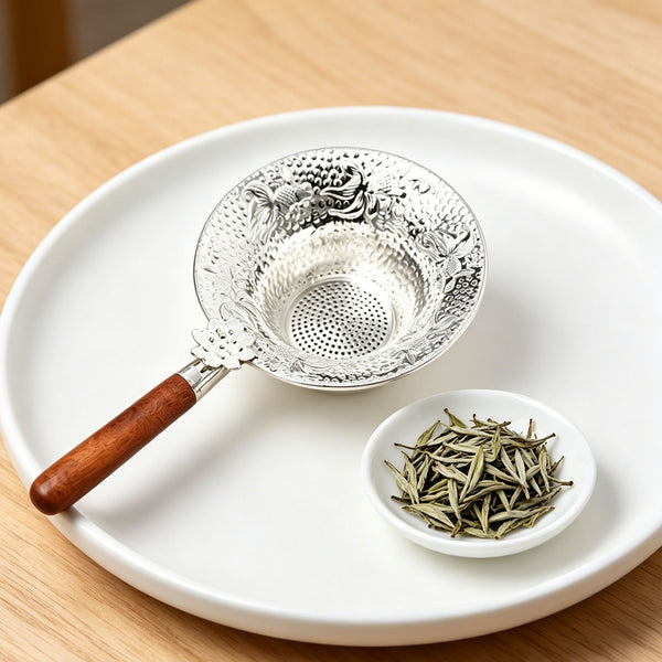Silver-Plated Tea Strainer Wooden Handle Fine Mesh Loose Leaf Tea Filter