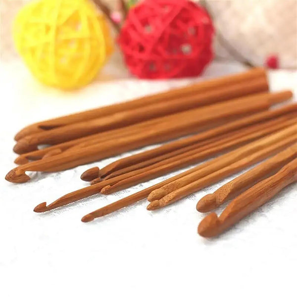 12PCS 3-10mm Bamboo Crochet Hooks Set Handle DIY Wooden Knitting Needle 12 Size