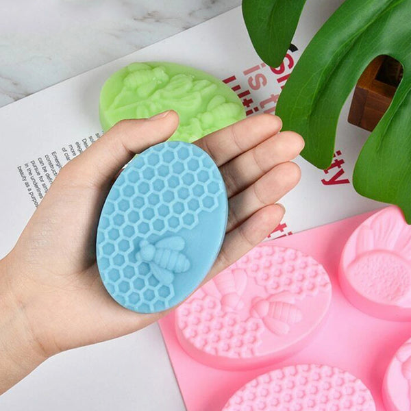 2 Pack 3D Bee Silicone Mold – DIY Soap and Cake Making Mould for Baking and Craft Projects