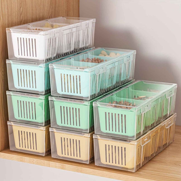2 sets of reusable food storage containers with LIDS including 3 square draining