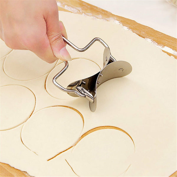 4PCS Dumpling Maker Mold Stainless Steel Dough Press Making Mould Tools AU NEW