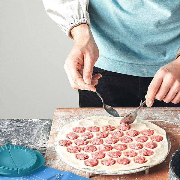 2PCS 37 Hole Dumpling Maker Mould Ravioli Pierogi Pelmeni Press Kitchen Tool