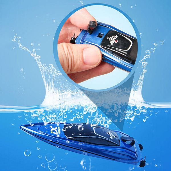 Mini RC Boats High Speed Racing Boat Dual Motors 2.4G Remote Control Ship LR