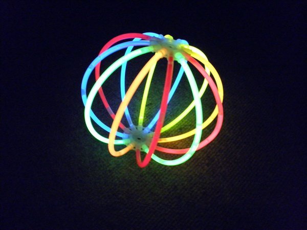 Neon Color Glow Sticks + Connector Glowsticks Party Glow In The Dark - Lets Party