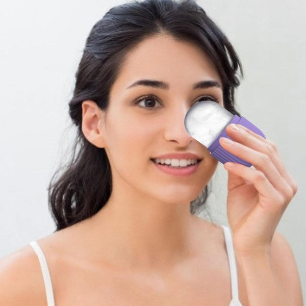 Hot Ice Facial Cube Massager Ice Roller to Depuff Shrink Pores Sculpt Face Care