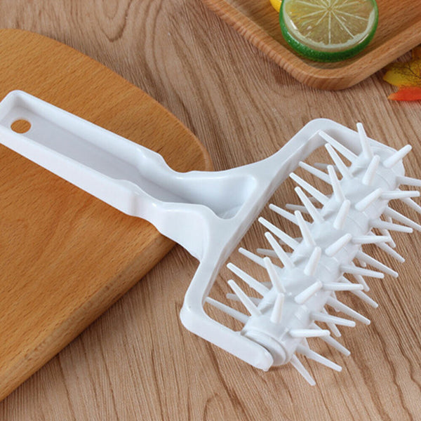 Plastic Baking Roller Docker Pastry Dough Pizza Pie Tool Pitter