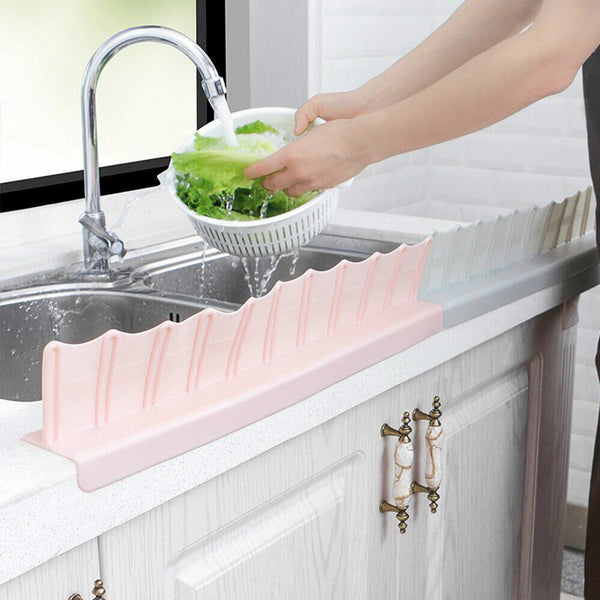 Water Splash Guard Protector Baffle Board Sucker Sink Wash Basin Kitchen Gadgets